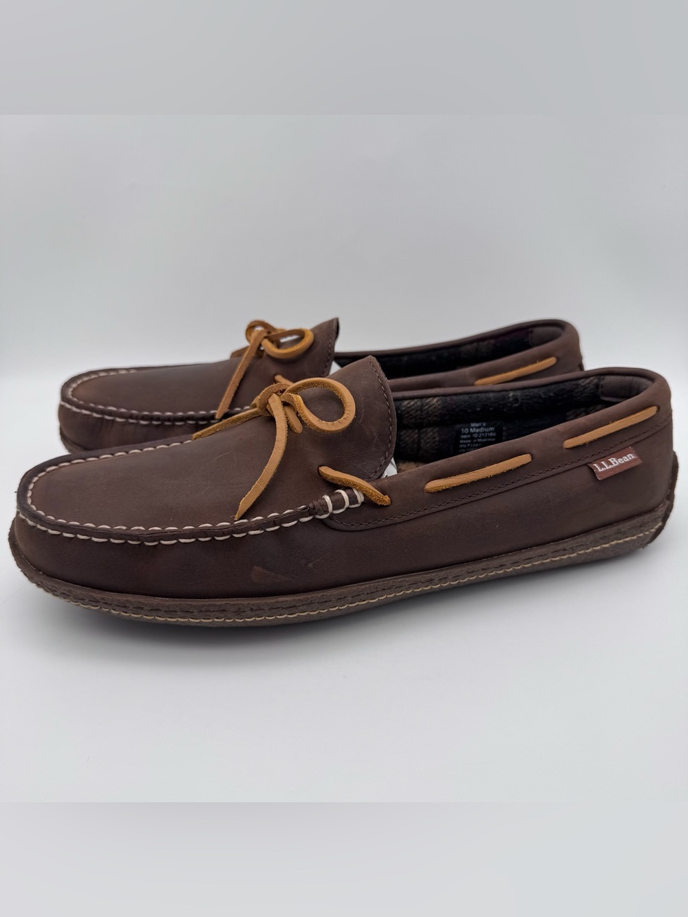 LL Bean Handsewn Brown Leather Moccasin Slippers Flannel Lined Men Size 10